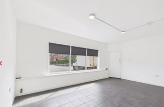 6-14 Heol Trenewydd, Ely for lease Interior Photo- Image 2 of 4