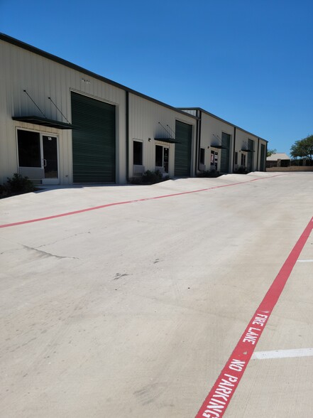 3623 E Evans Rd, San Antonio, TX for lease - Building Photo - Image 3 of 6