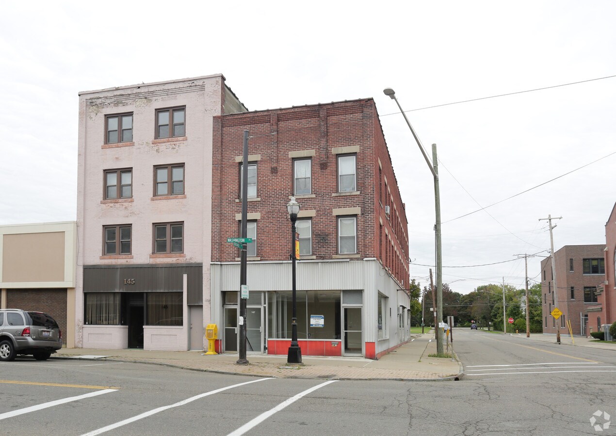 147 Washington Ave, Endicott, NY 13760 Property Record