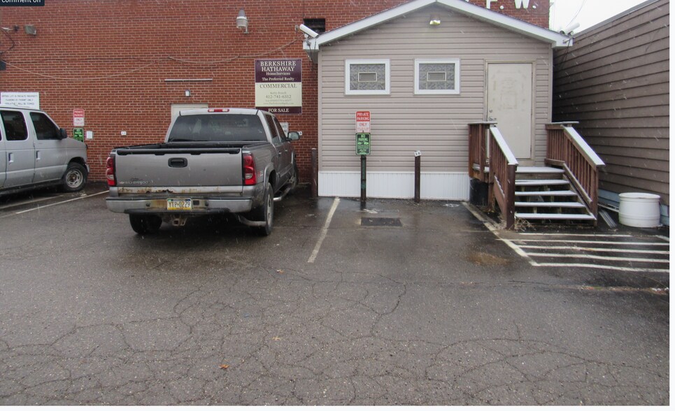 529 Beaver St, Sewickley, PA for lease - Building Photo - Image 1 of 7
