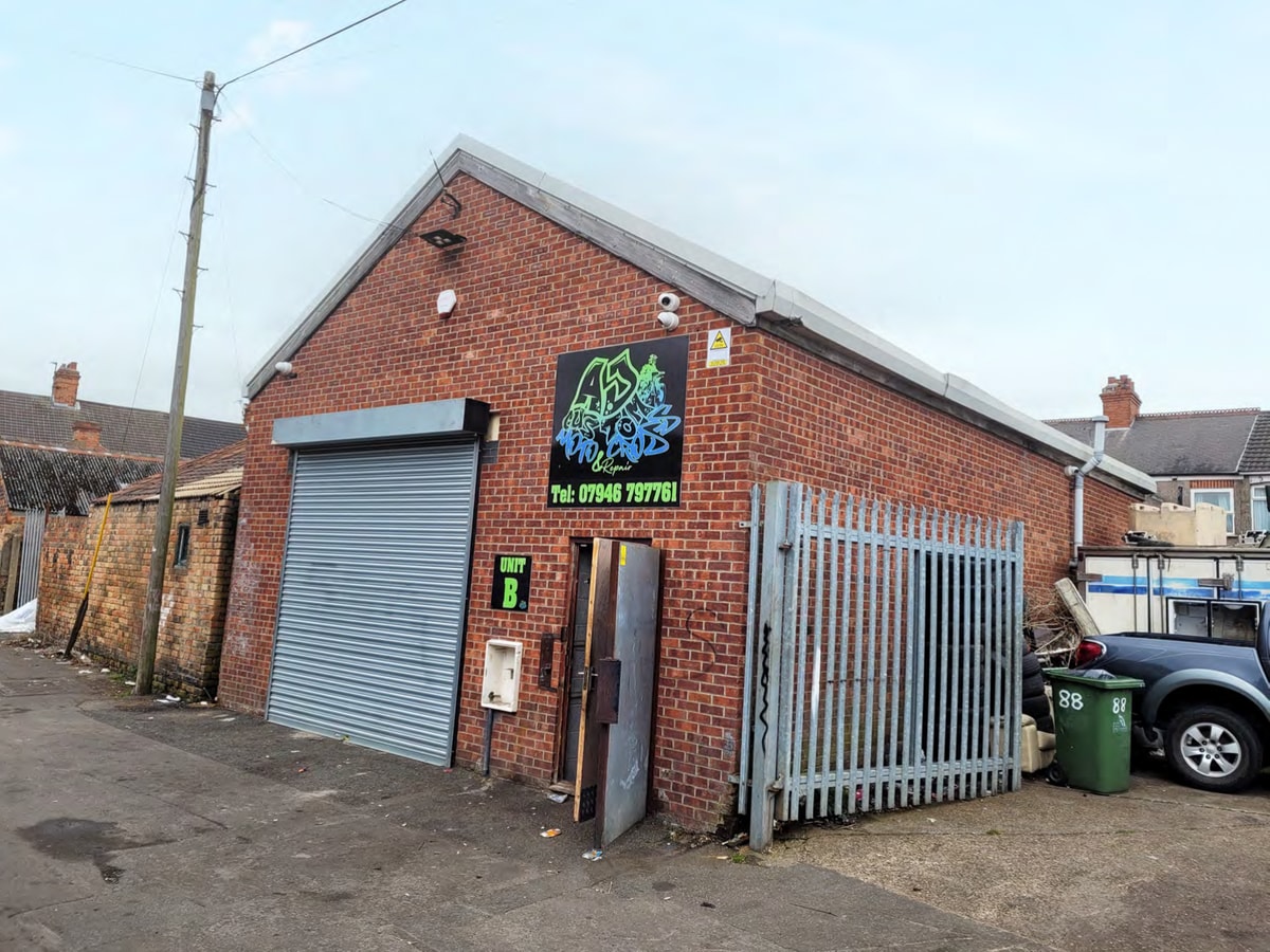 Haycroft Ave, Grimsby, DN31 2PF