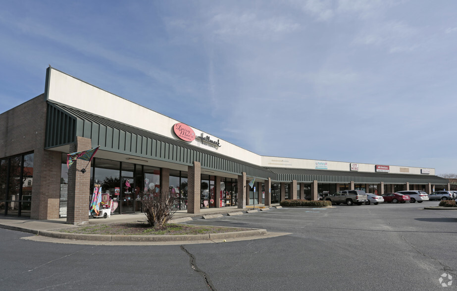 104 Trade St, Brunswick, GA for lease - Primary Photo - Image 1 of 5