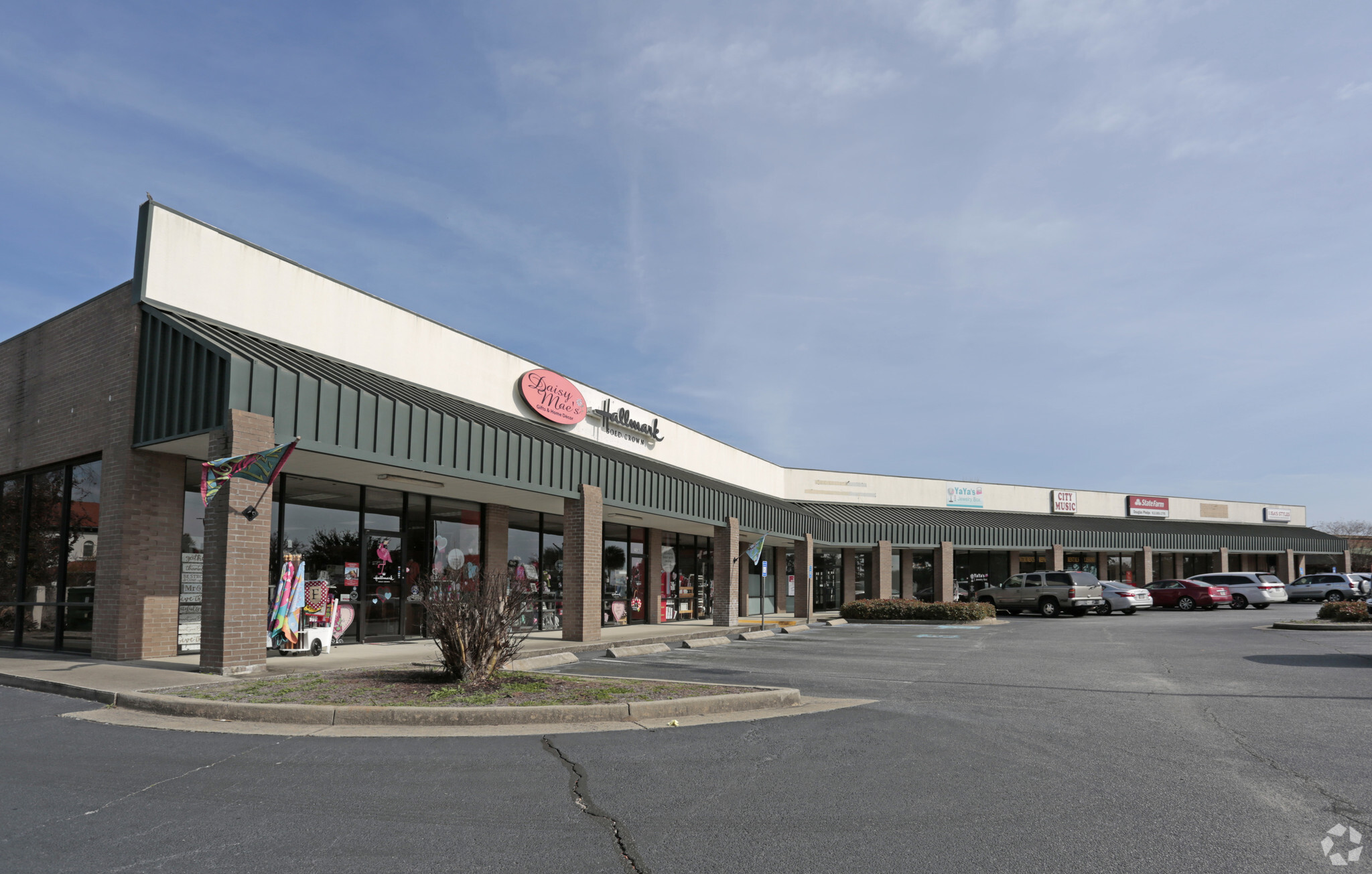 104 Trade St, Brunswick, GA for lease Primary Photo- Image 1 of 6