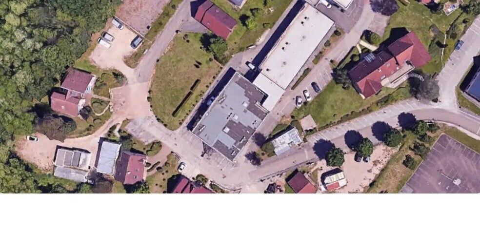 Office in Miserey-Salines for lease - Building Photo - Image 3 of 4