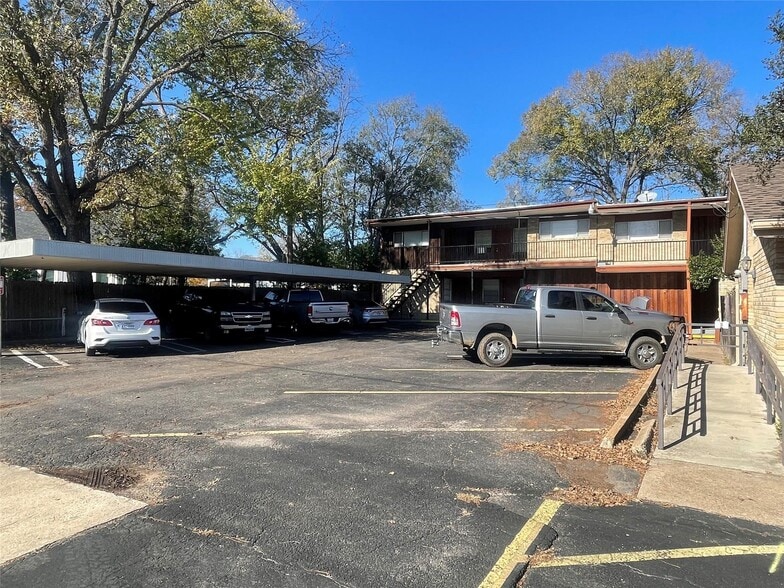 Portfolio Sale portfolio of 2 properties for sale on LoopNet.com - Building Photo - Image 3 of 47