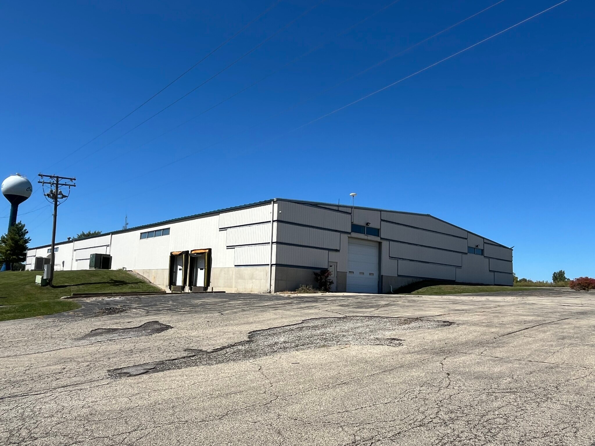 111 Industrial Drive, Cromwell, IN for lease Primary Photo- Image 1 of 8
