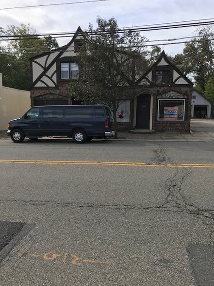 612 Pompton Ave, Cedar Grove, NJ for sale - Other - Image 1 of 1