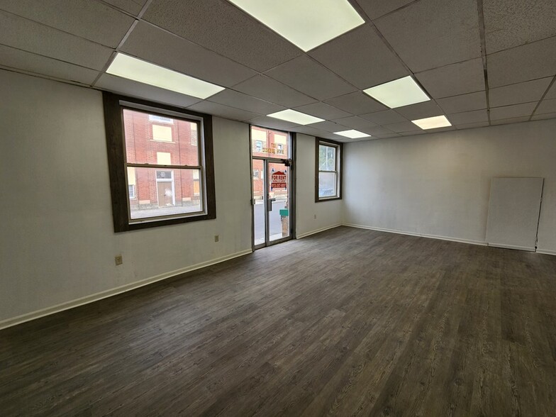 107 High NE ave, Coeburn, VA for lease - Interior Photo - Image 2 of 6