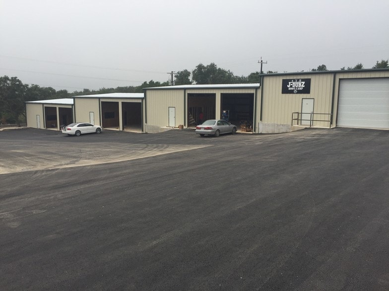 18838 FM 2252, San Antonio, TX for lease - Primary Photo - Image 1 of 6