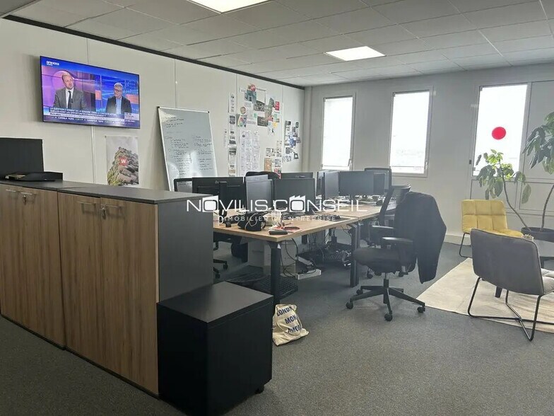 Office in Balma for lease - Building Photo - Image 2 of 7