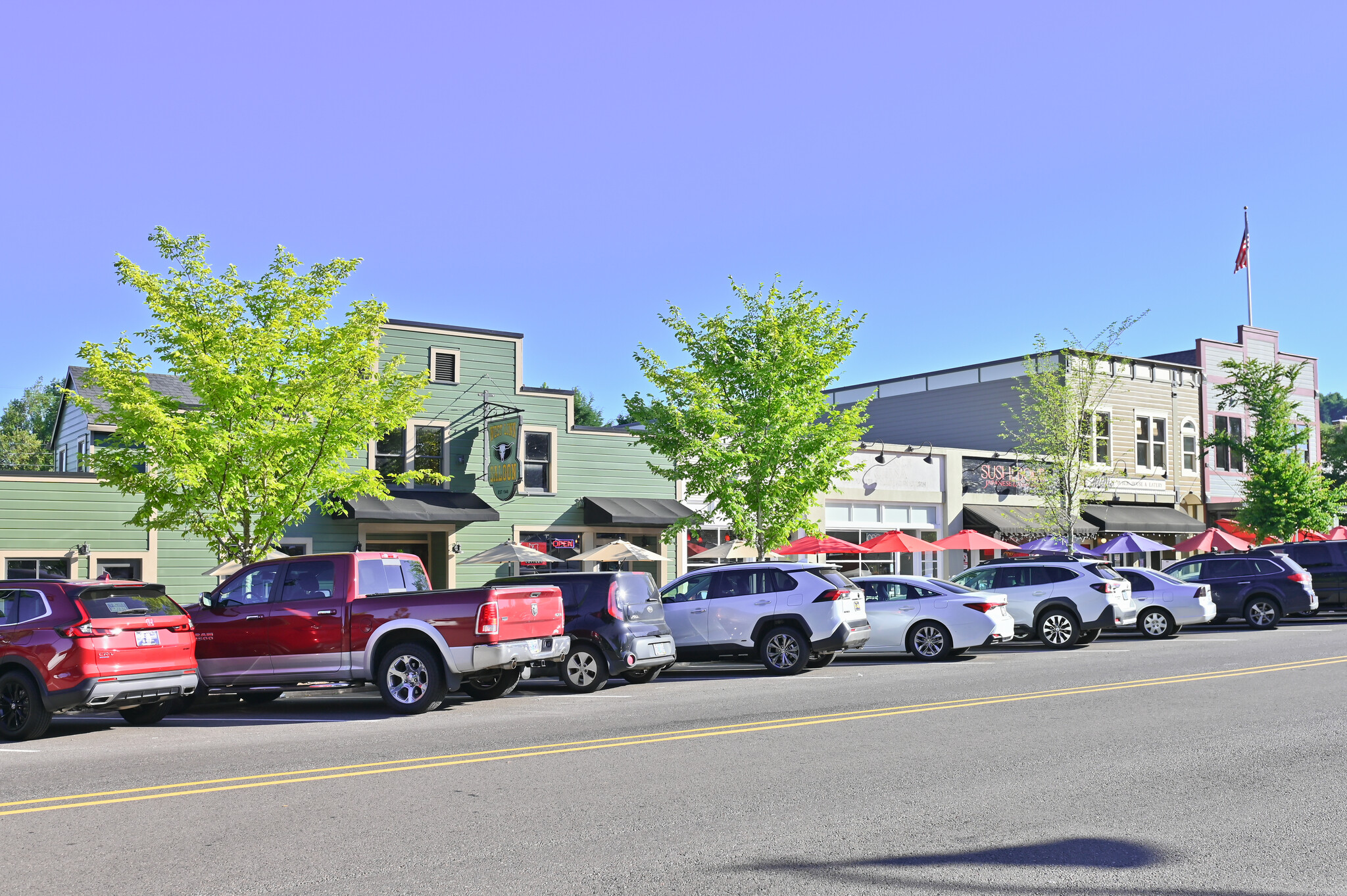 1731-1745 Willamette Falls Dr, West Linn, OR for sale Building Photo- Image 1 of 7