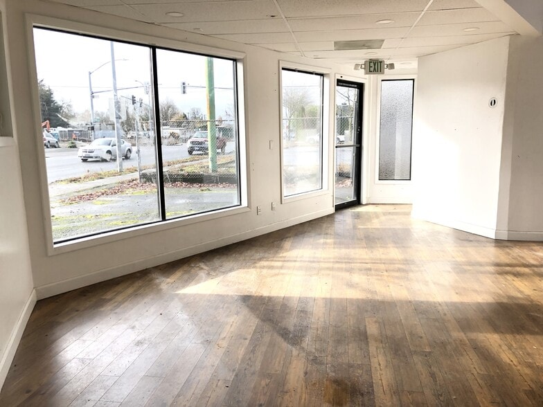 1267 W 7th Ave, Eugene, OR for lease - Interior Photo - Image 3 of 20