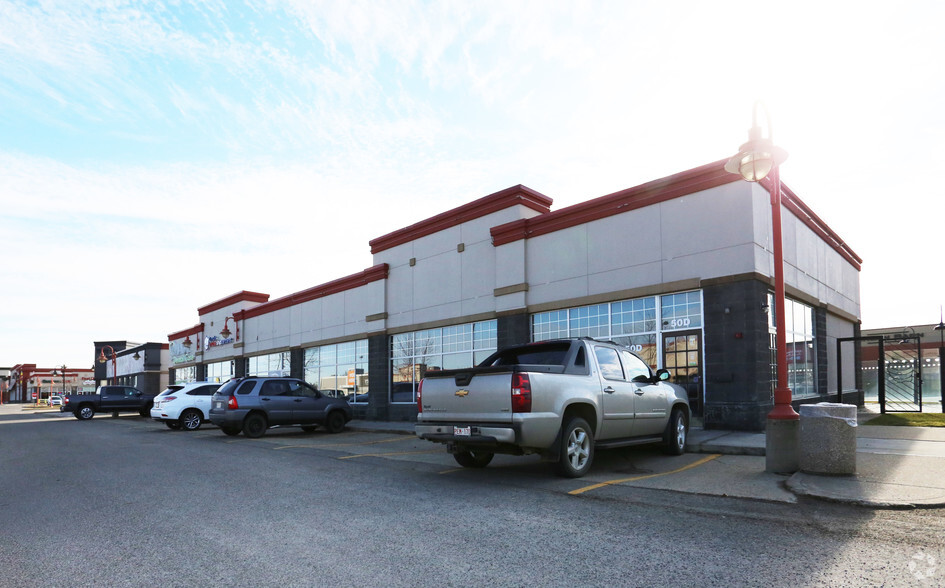 5000-5086 22 St, Red Deer, AB for lease - Building Photo - Image 2 of 2