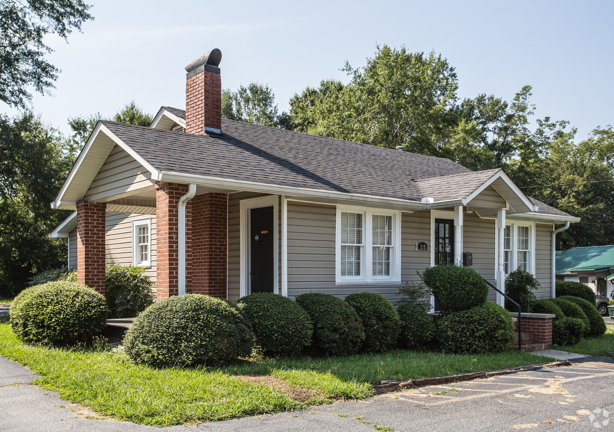 215 Bankhead Hwy, Carrollton, GA for sale Primary Photo- Image 1 of 1