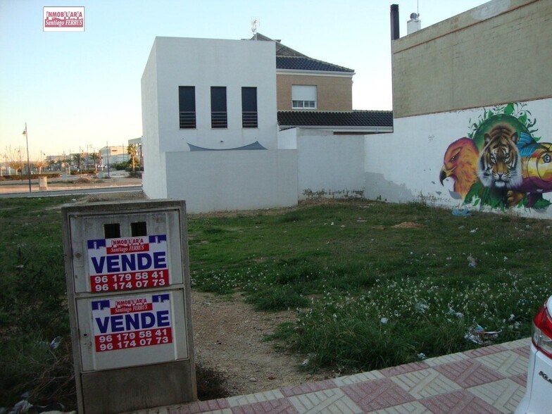 Land in València, Valencia for sale - Building Photo - Image 1 of 3