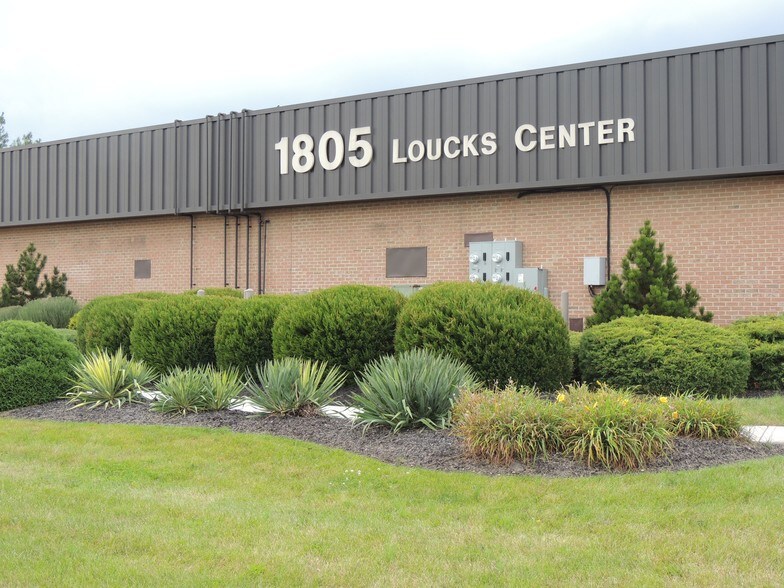 1805 Loucks Rd, York, PA 17408