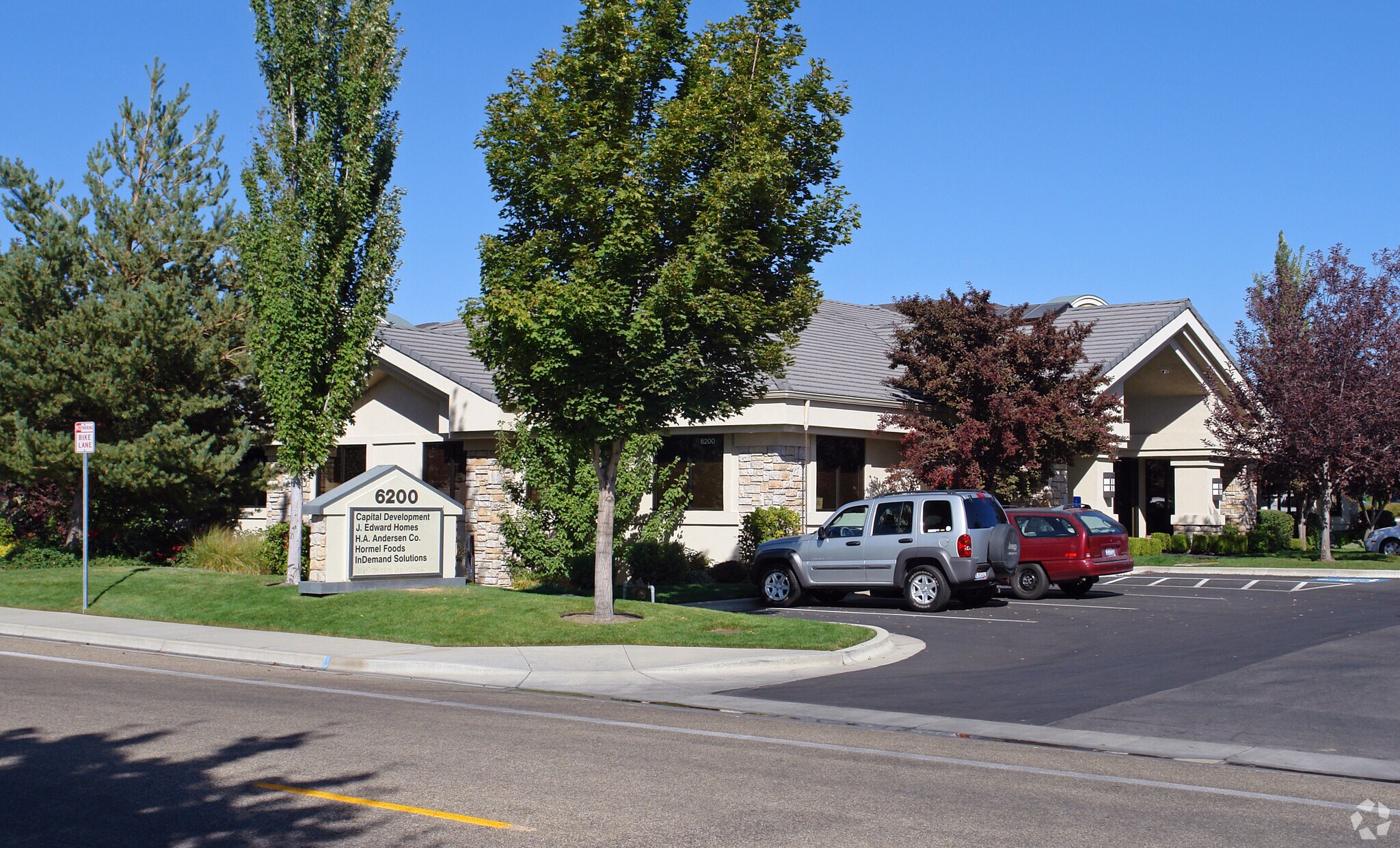 6200 N Meeker Plz, Boise, ID for sale Primary Photo- Image 1 of 1