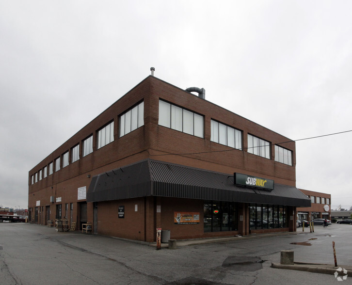 5109 Steeles Ave W, Toronto, ON for lease - Building Photo - Image 2 of 4