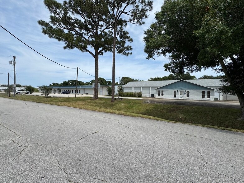 1826 Baldwin St, Rockledge, FL for sale - Building Photo - Image 2 of 21
