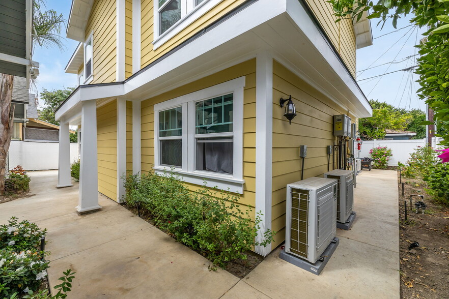 618 S Van Ness Ave, Santa Ana, CA for sale - Primary Photo - Image 2 of 27