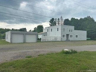 More details for 19283 US Highway 41 W, Champion, MI - Flex for Sale