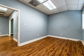 4825 Everhart, Corpus Christi, TX for lease Interior Photo- Image 1 of 12