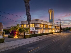 5223-5245 W San Fernando Rd, Los Angeles, CA for lease Interior Photo- Image 1 of 16