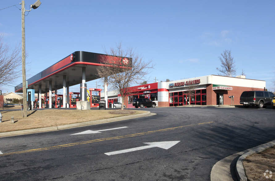 4725 South Atlanta Rd, Smyrna, GA for lease - Primary Photo - Image 1 of 4