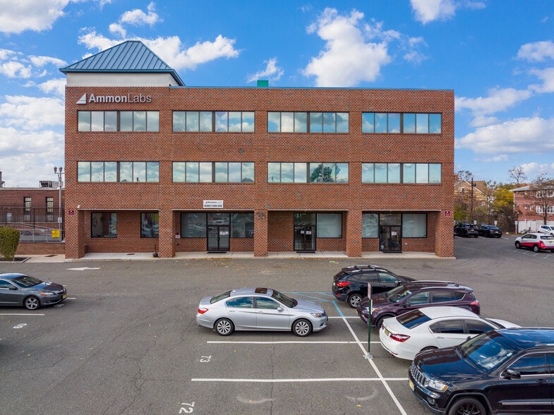 35 E Blancke St, Linden, NJ for lease - Building Photo - Image 2 of 34