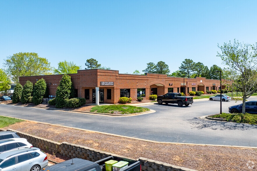 123 Capcom Ave, Wake Forest, NC for lease - Primary Photo - Image 1 of 33