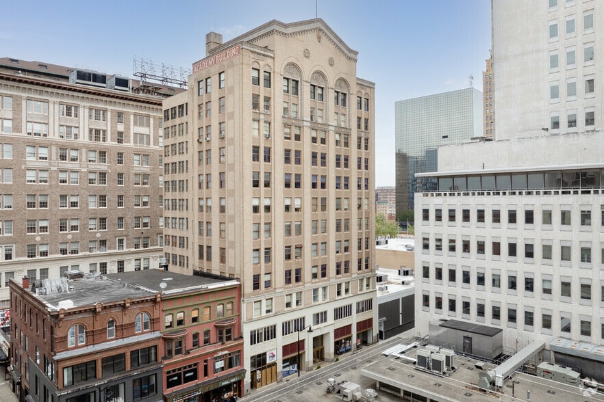 17 Academy St, Newark, NJ for lease - Building Photo - Image 1 of 7