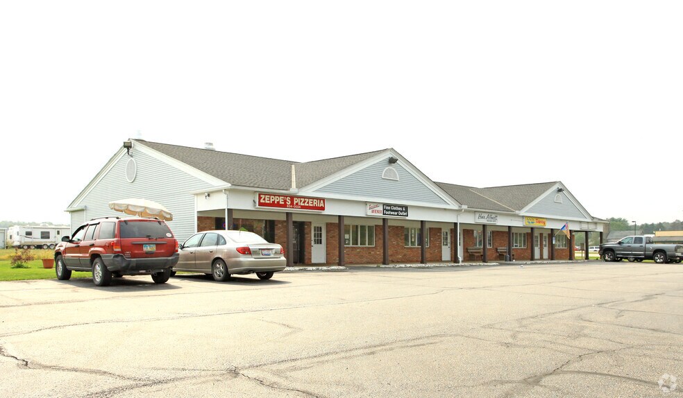 15065 Kinsman Rd, Middlefield, OH 44062