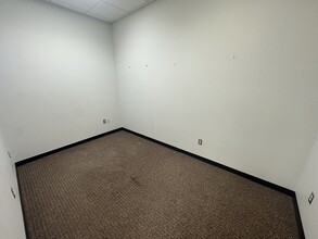 1910 Jake Alexander Blvd W, Salisbury, NC for lease Interior Photo- Image 2 of 16