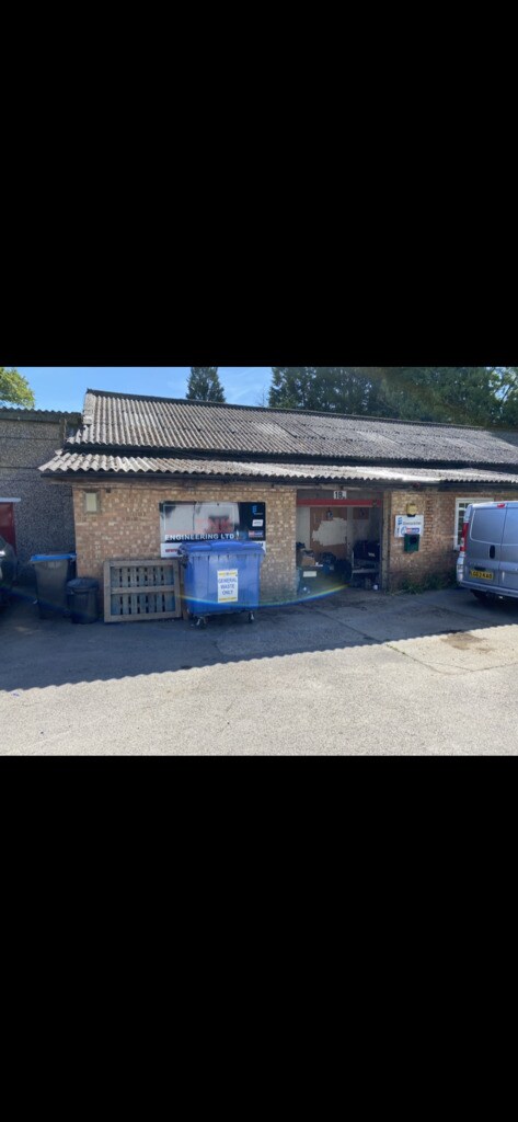 Ivy Dene Ln, East Grinstead for lease Building Photo- Image 1 of 7