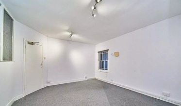High St, Ongar for lease Interior Photo- Image 1 of 5