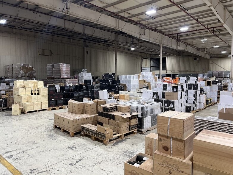 14 Beaver Rd, Branford, CT for sale - Building Photo - Image 2 of 13