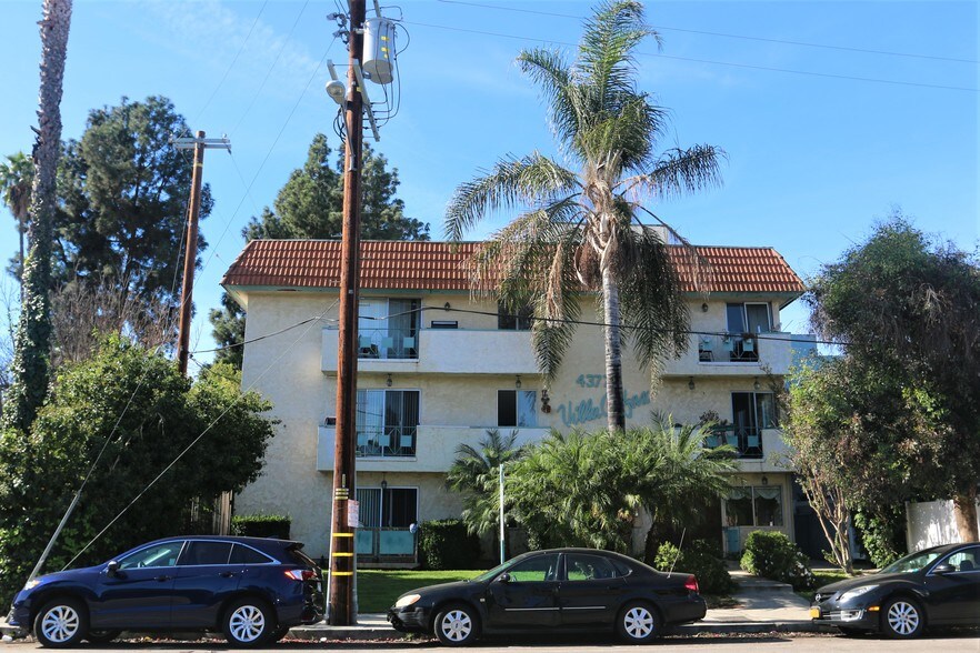 4377 Colfax Ave, Studio City, CA 91604