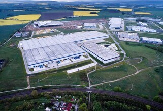  for lease Building Photo- Image 1 of 1