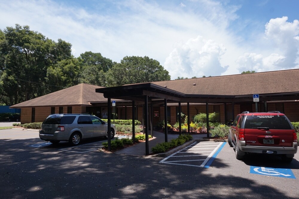 908 S Parsons Ave, Brandon, FL for sale Building Photo- Image 1 of 1