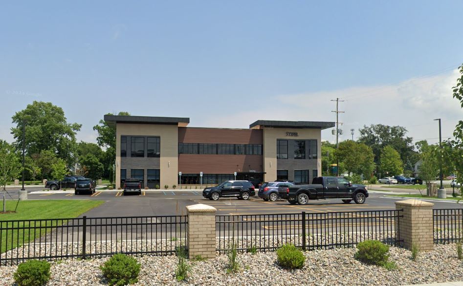 415 Rodd St, Midland, MI for lease - Building Photo - Image 2 of 7