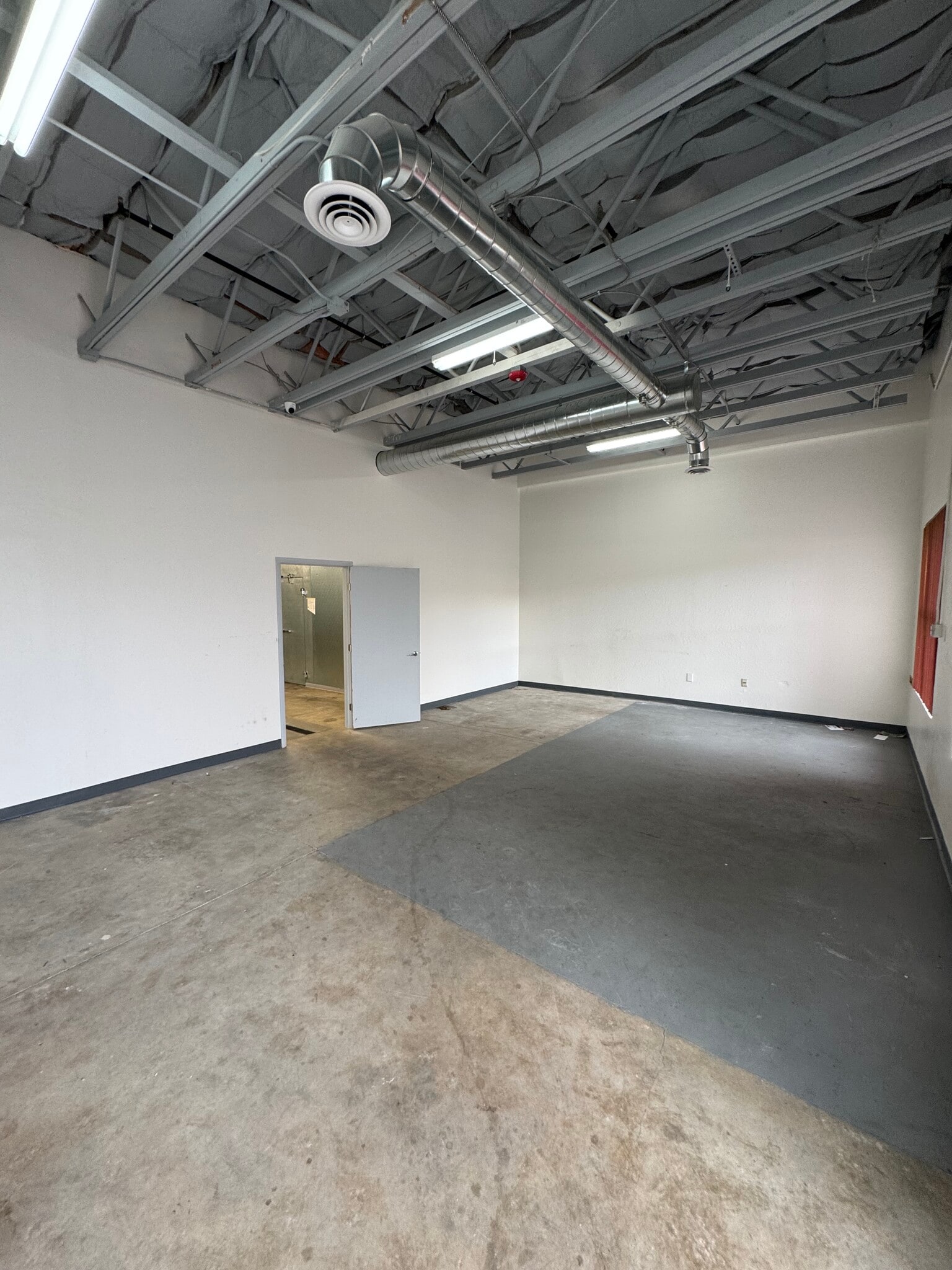 770-780 Smithridge Dr, Reno, NV for lease Interior Photo- Image 1 of 12