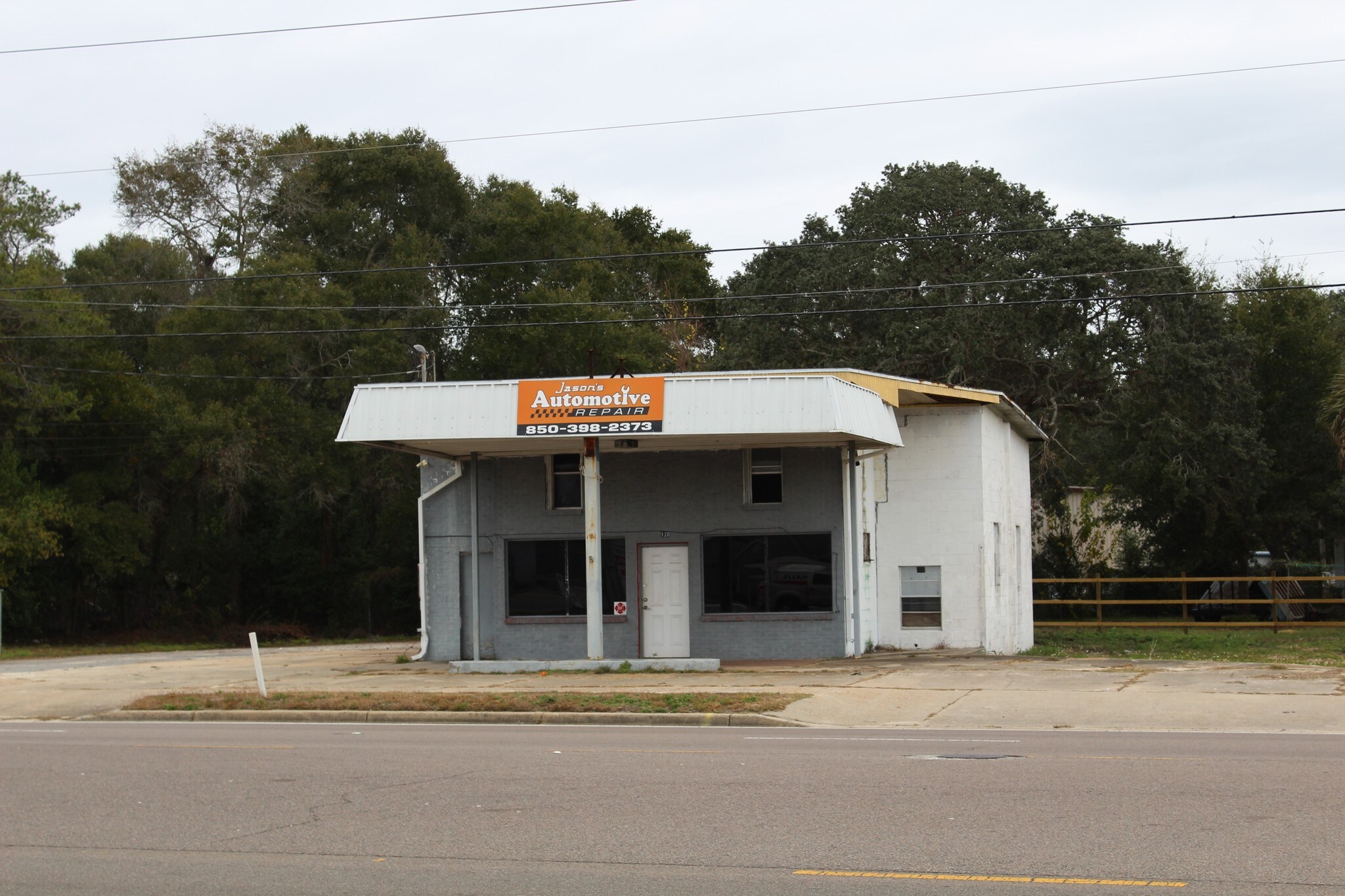 120 Racetrack Rd, Fort Walton Beach, FL for sale Primary Photo- Image 1 of 1