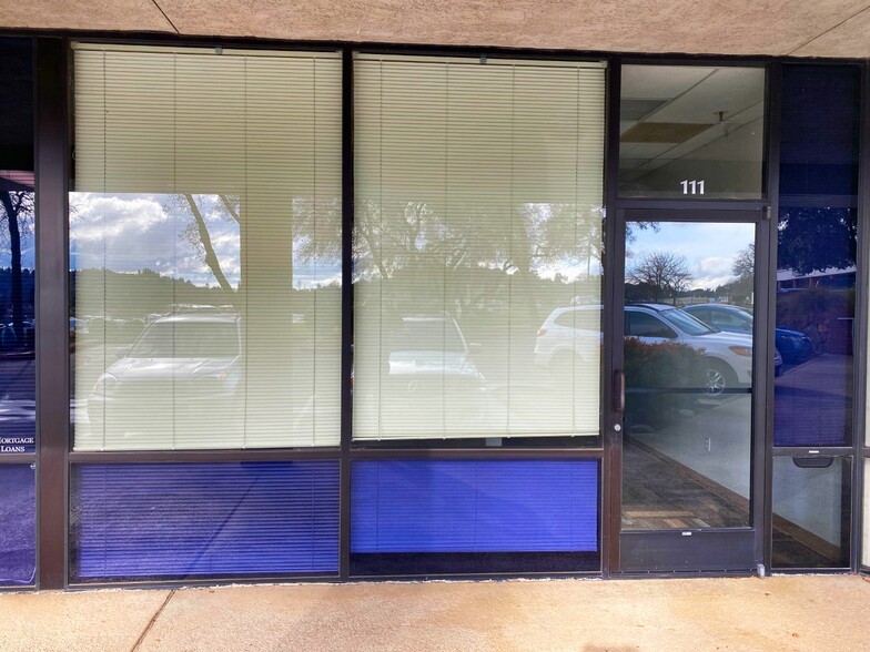 3161 Cameron Park Dr, Cameron Park, CA for lease - Building Photo - Image 3 of 9