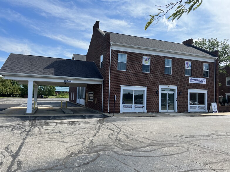 215 W Garfield Rd, Aurora, OH for lease - Building Photo - Image 2 of 18