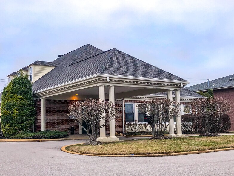 14309 Manchester Rd, Manchester, MO 63011