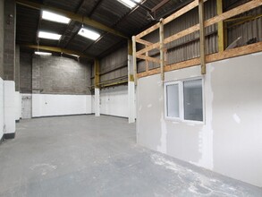 Liverpool St, Hull for lease Building Photo- Image 1 of 1