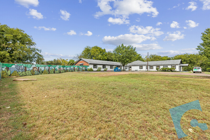 114 S 14th St, Midlothian, TX for sale - Building Photo - Image 1 of 21