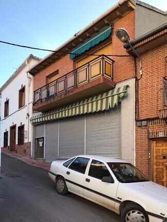 More details for Calle Gerardo Valdés, 18, La Torre de Esteban Hambrán - Retail for Lease