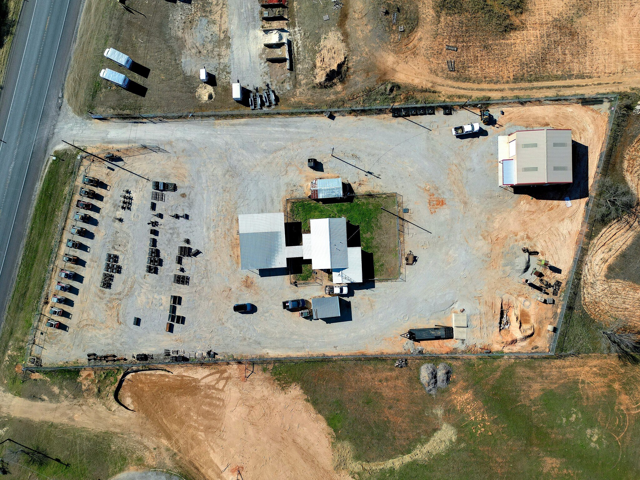 1490 W Highway 199, Springtown, TX for sale Primary Photo- Image 1 of 1