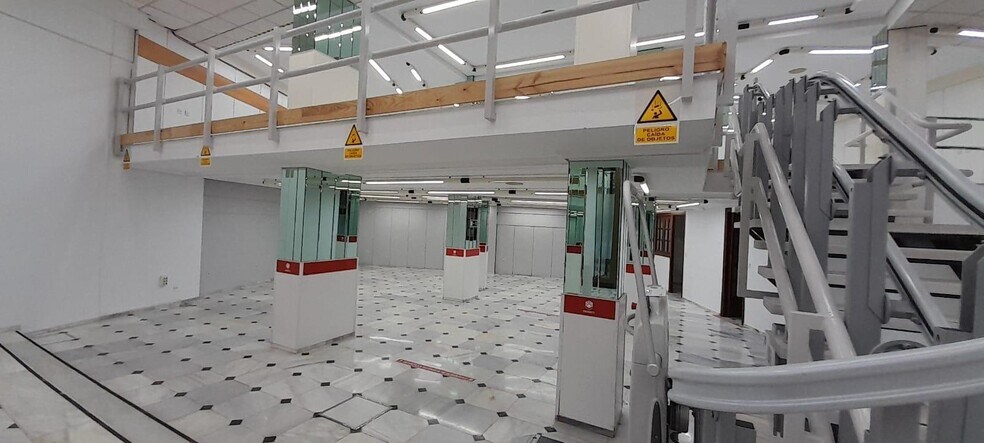 Retail in Córdoba, Córdoba for sale - Building Photo - Image 3 of 39